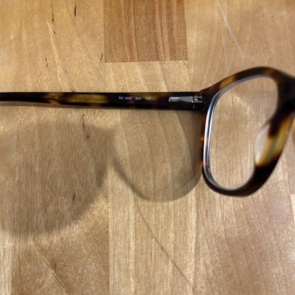 Tommy Hilfiger tortoise shell eyeglasses L-2 R-1.25 - Picture 3 of 3